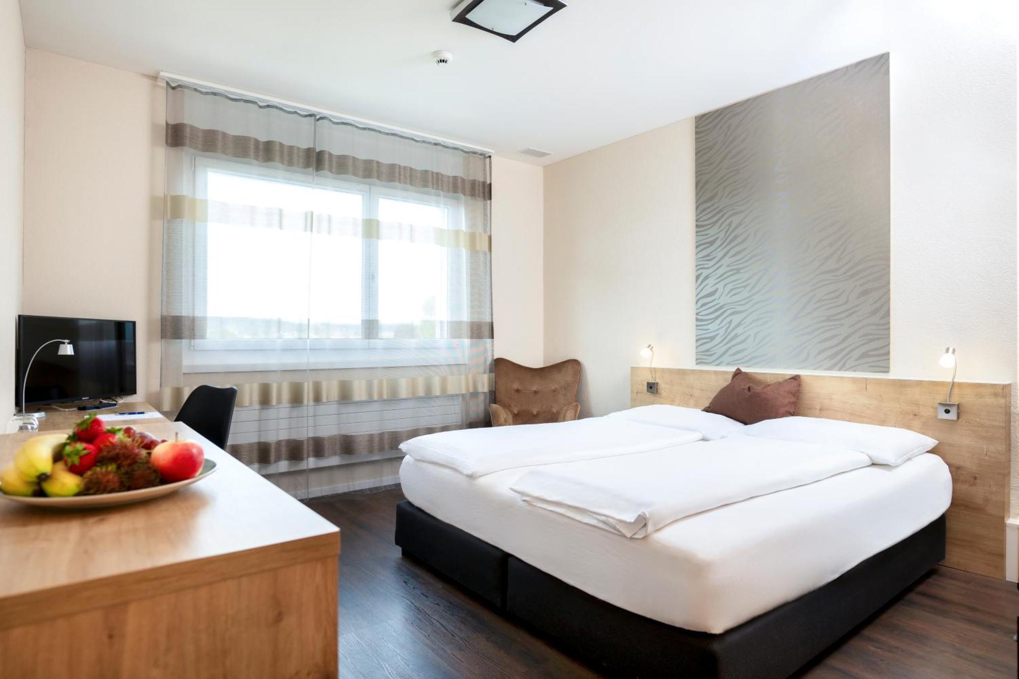 Villmergen Swiss Quality Hotel Exterior foto