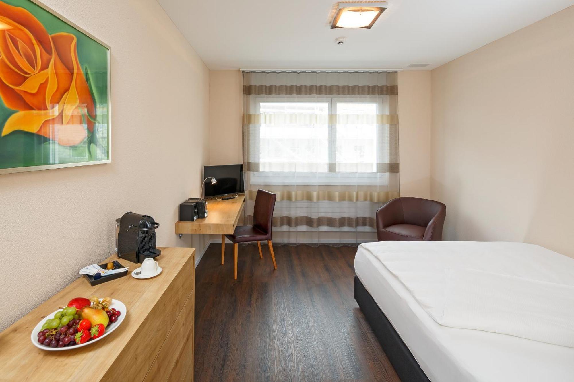 Villmergen Swiss Quality Hotel Exterior foto